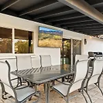 Stylish Home W Hot Tub, Heated Pool & Game Room